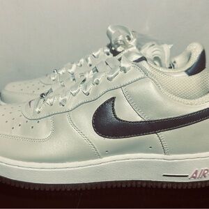 Nike Women's Air Force 1